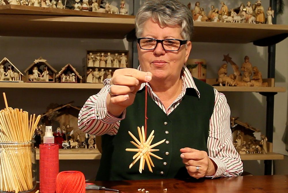 Volkskultur Steiermark Volkskultur.bewegt.Graz.20x20 Online-Videos Strohsternbasteln